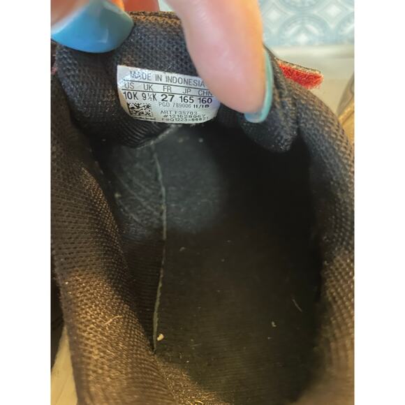 Adidas & Paw Patrol gym sneaker shoes toddler boys size 10 - fair condition - Picture 9 of 9